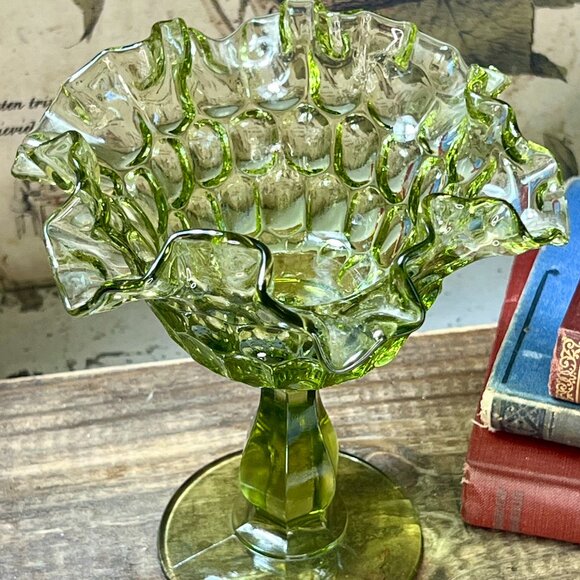 Fenton Thumbprint Colonial Green Double Crimp Designed Round Compote - Picture 1 of 7